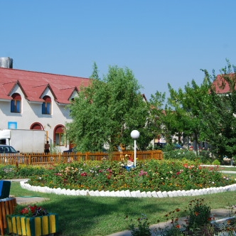 На территории